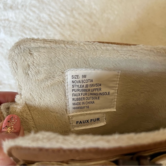 JBU • Nova Scotia Rain Boot - Picture 9 of 15